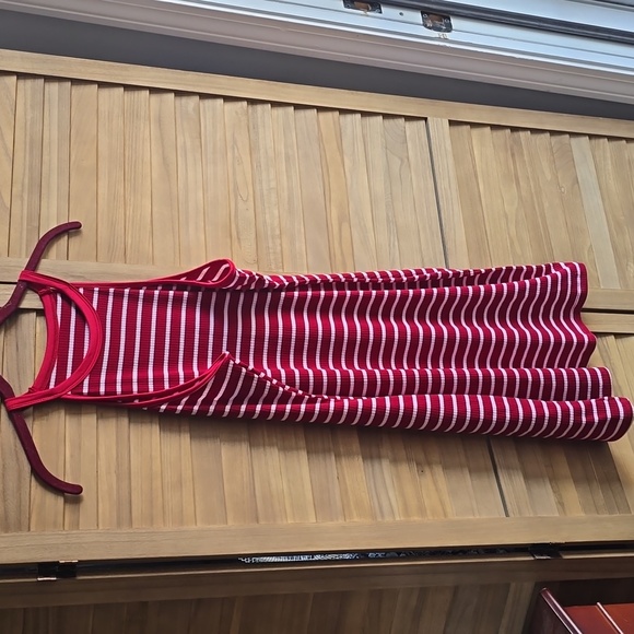 Red and white striped dress - Picture 1 of 4